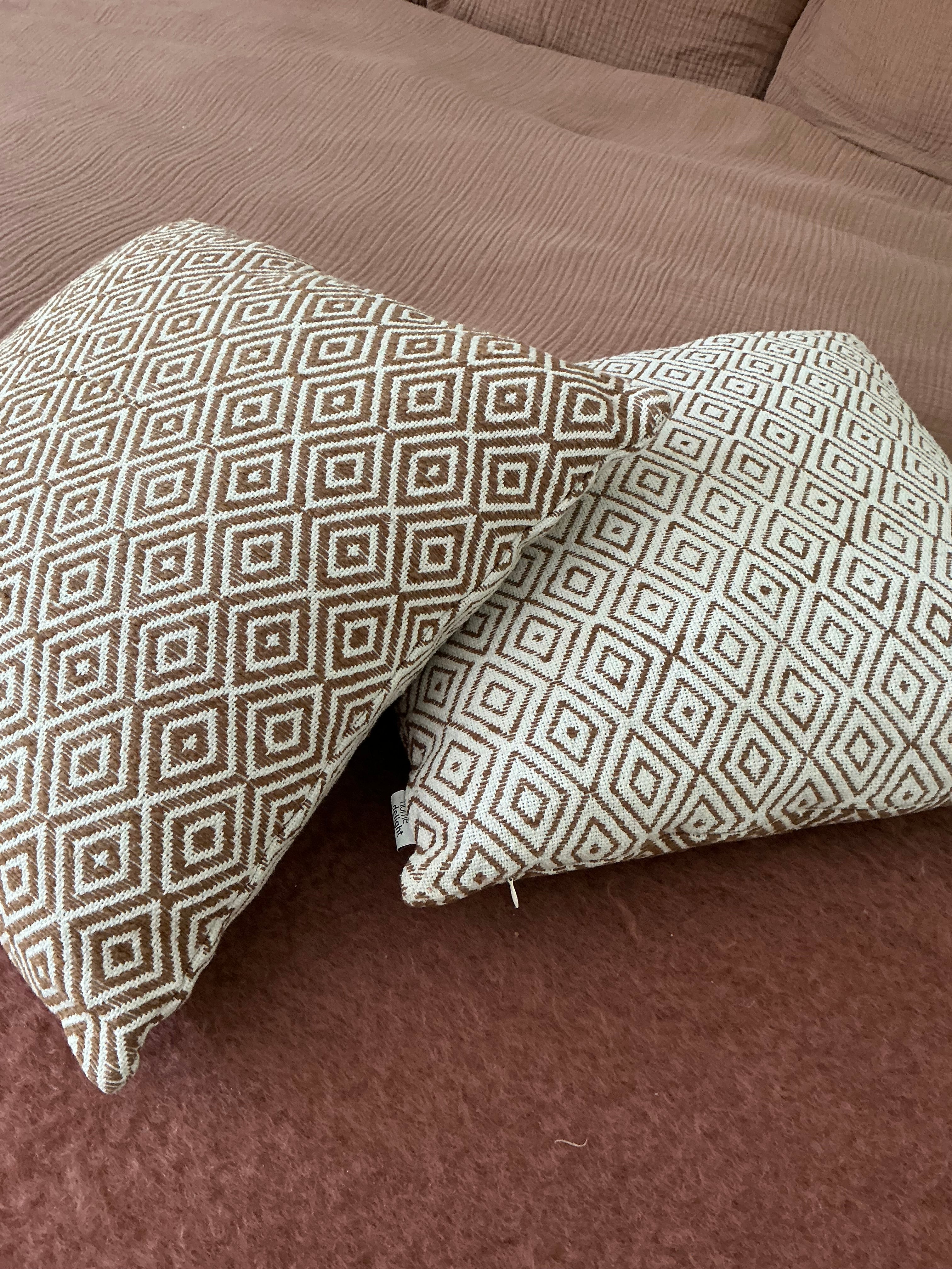 Coussins à motifs