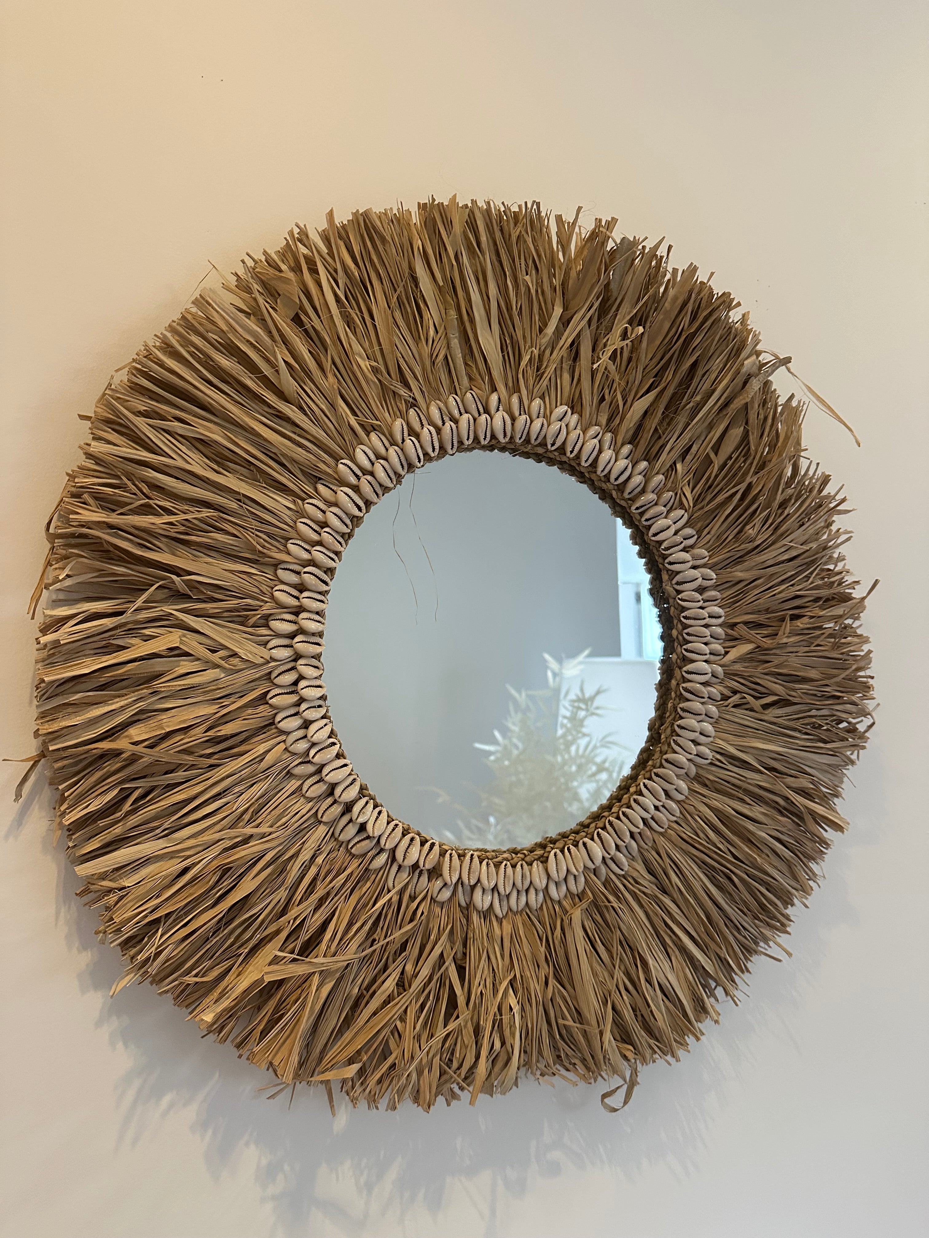 Miroir avec cadre en raphia