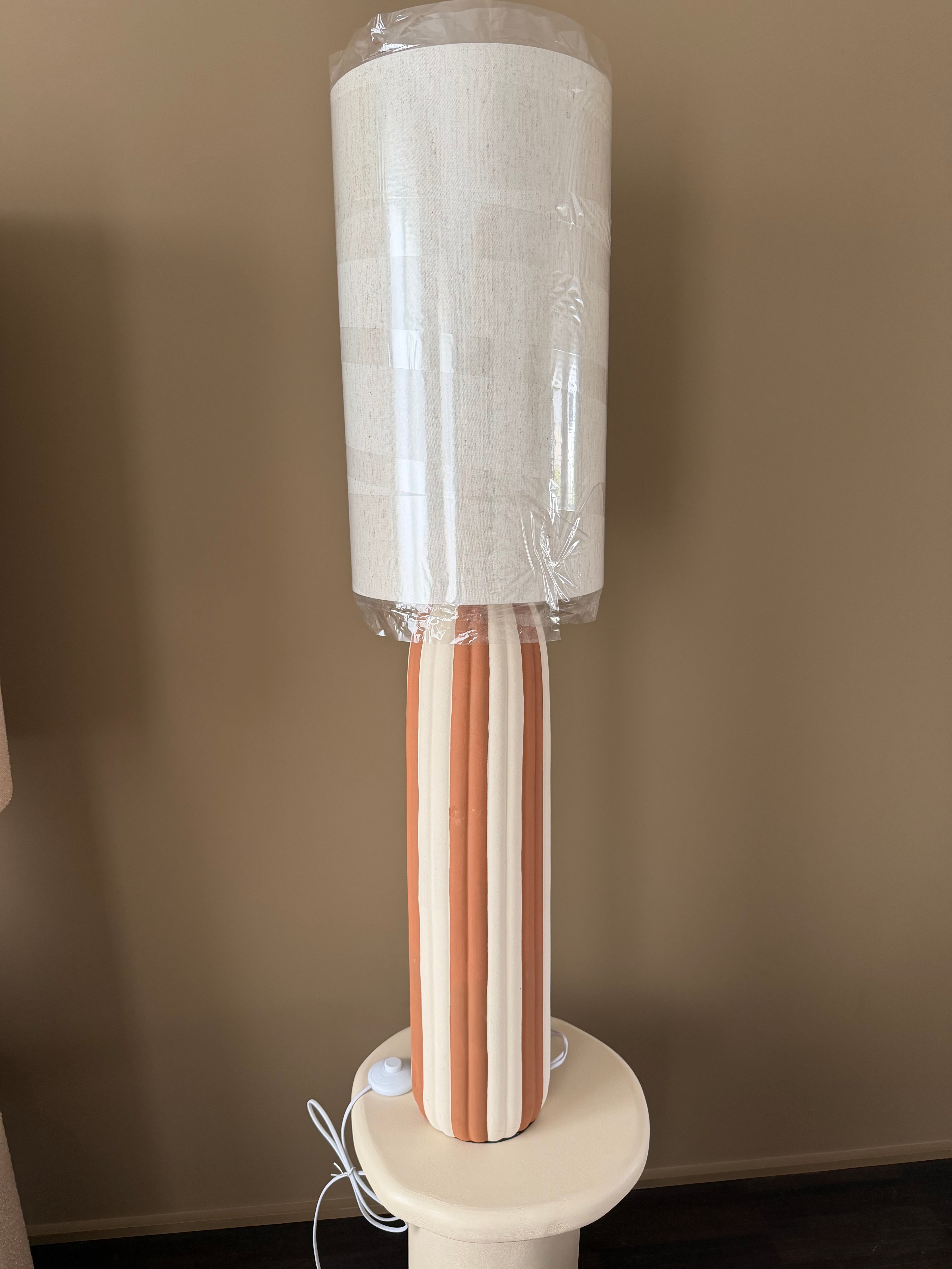 Striped lamp L (125cm)