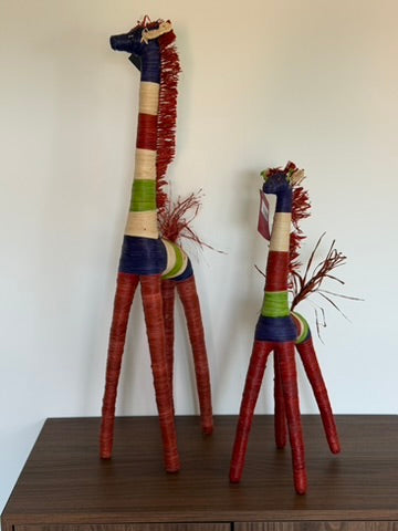 Decorative colorful giraffe (set of 2)