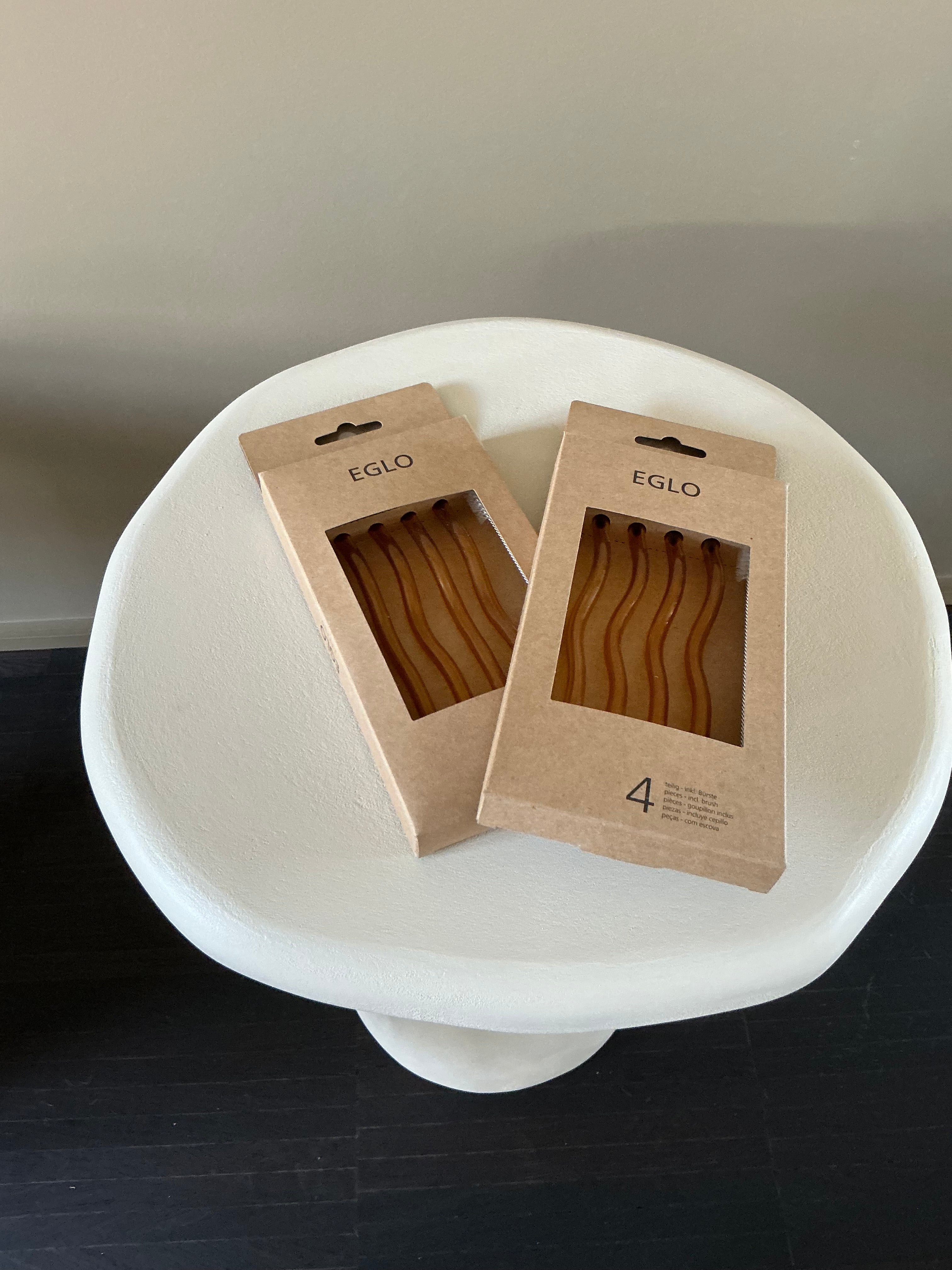 Orange glass straws