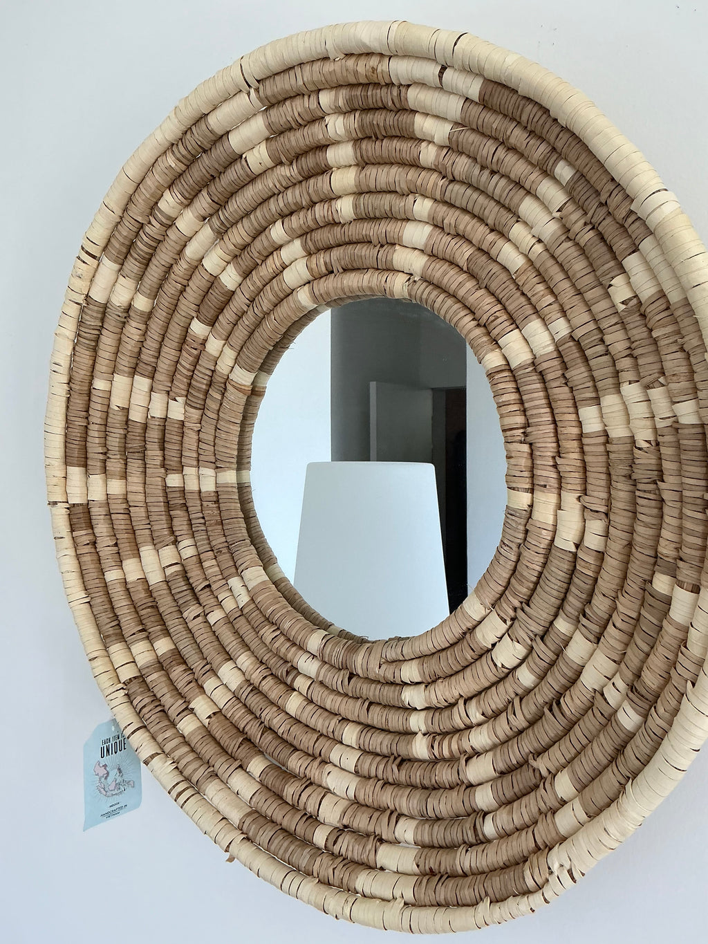 Wall mirror