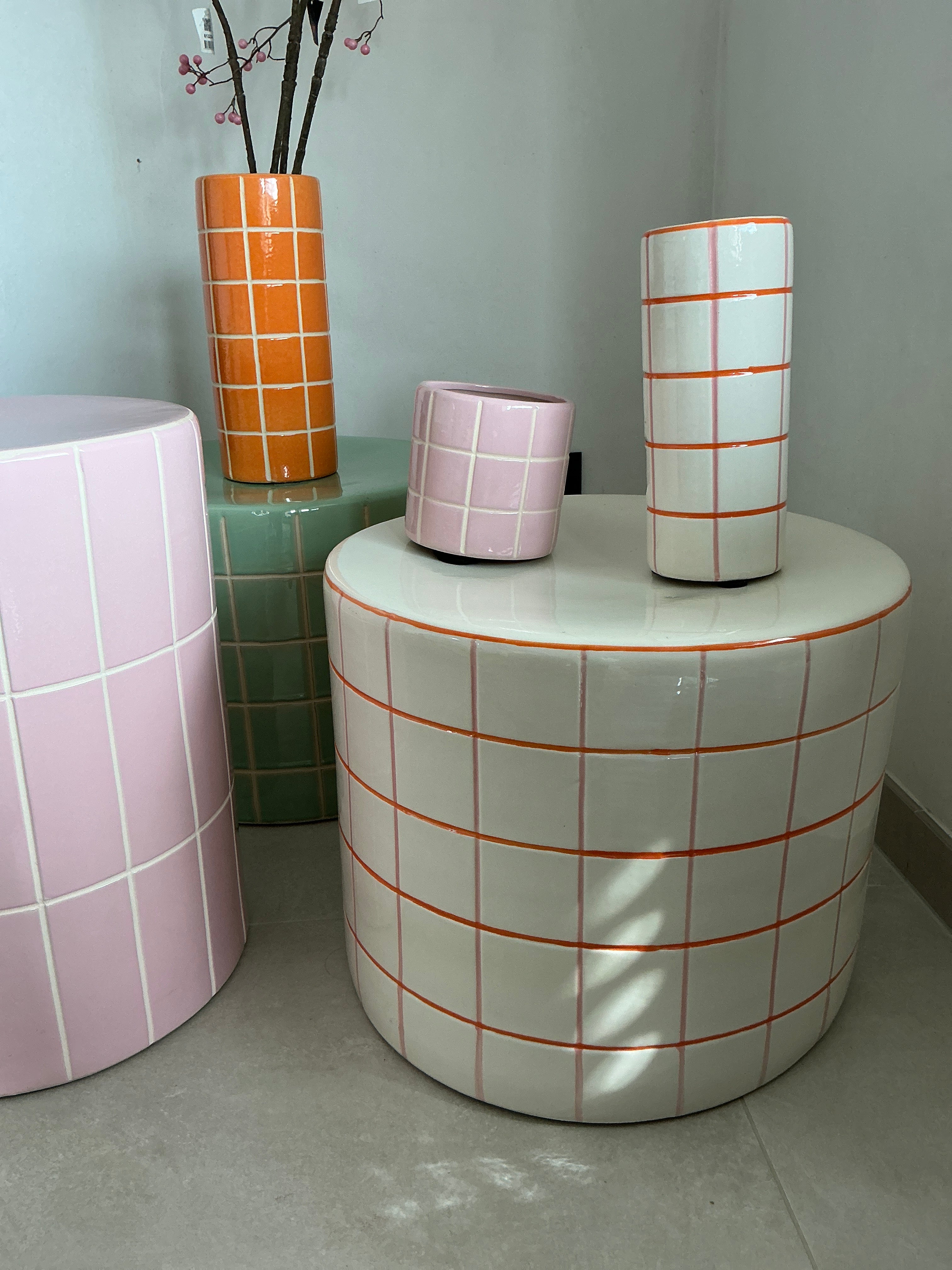 Table d'appoint en céramique blanche