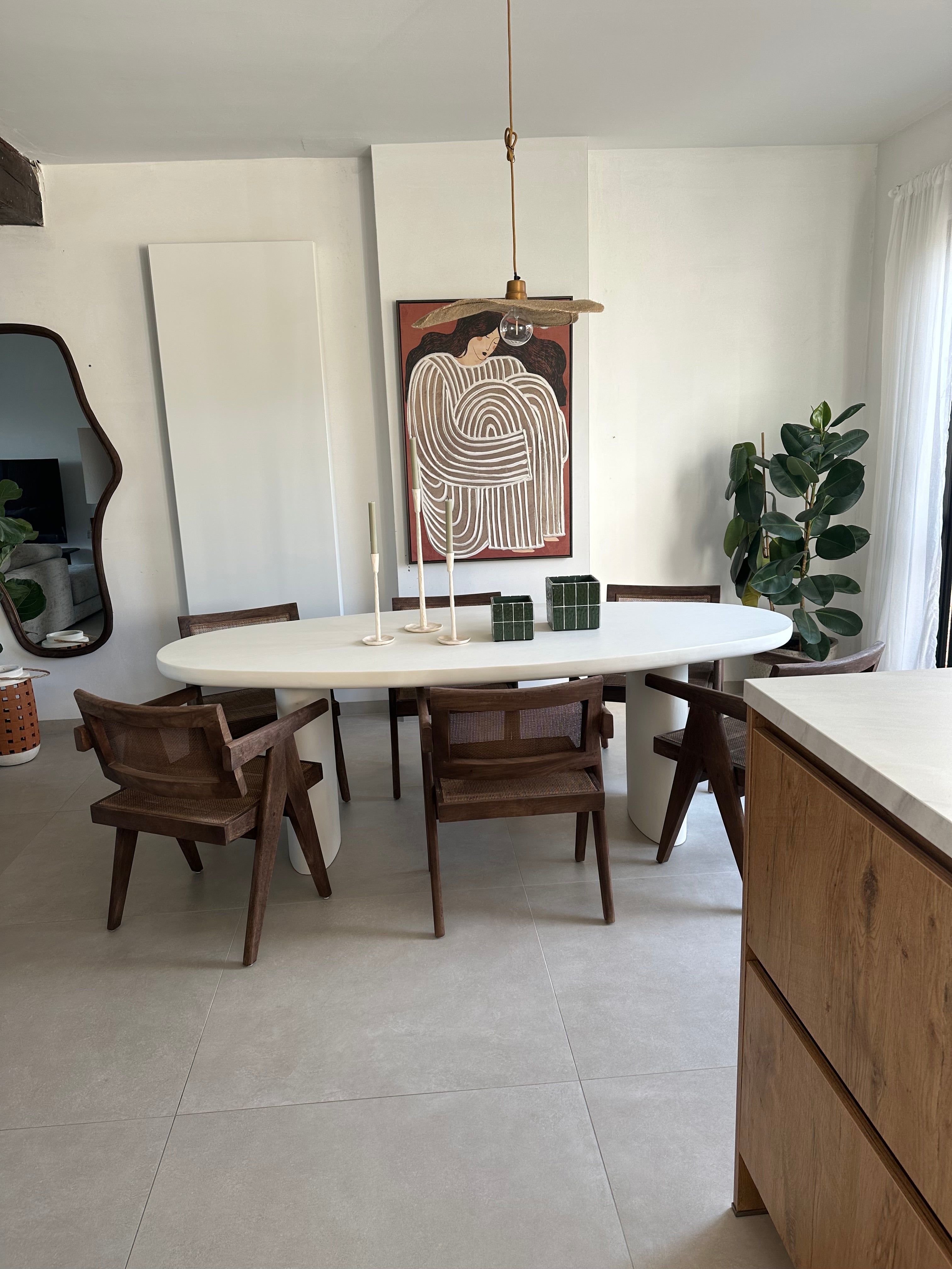 Dining table for 8 in lime plaster (mortex)