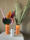 Vase en pierre orange