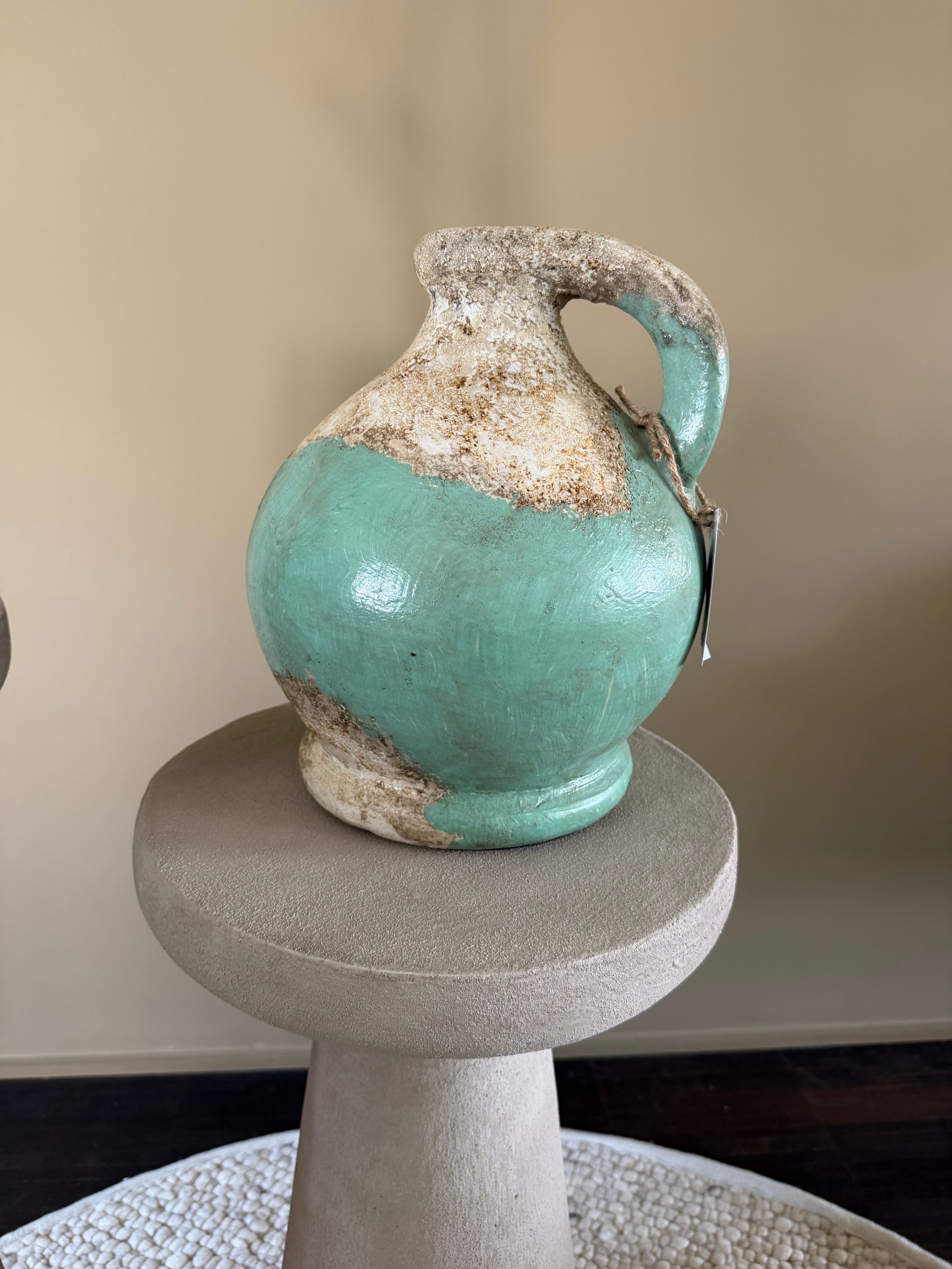 Stone plant pot L