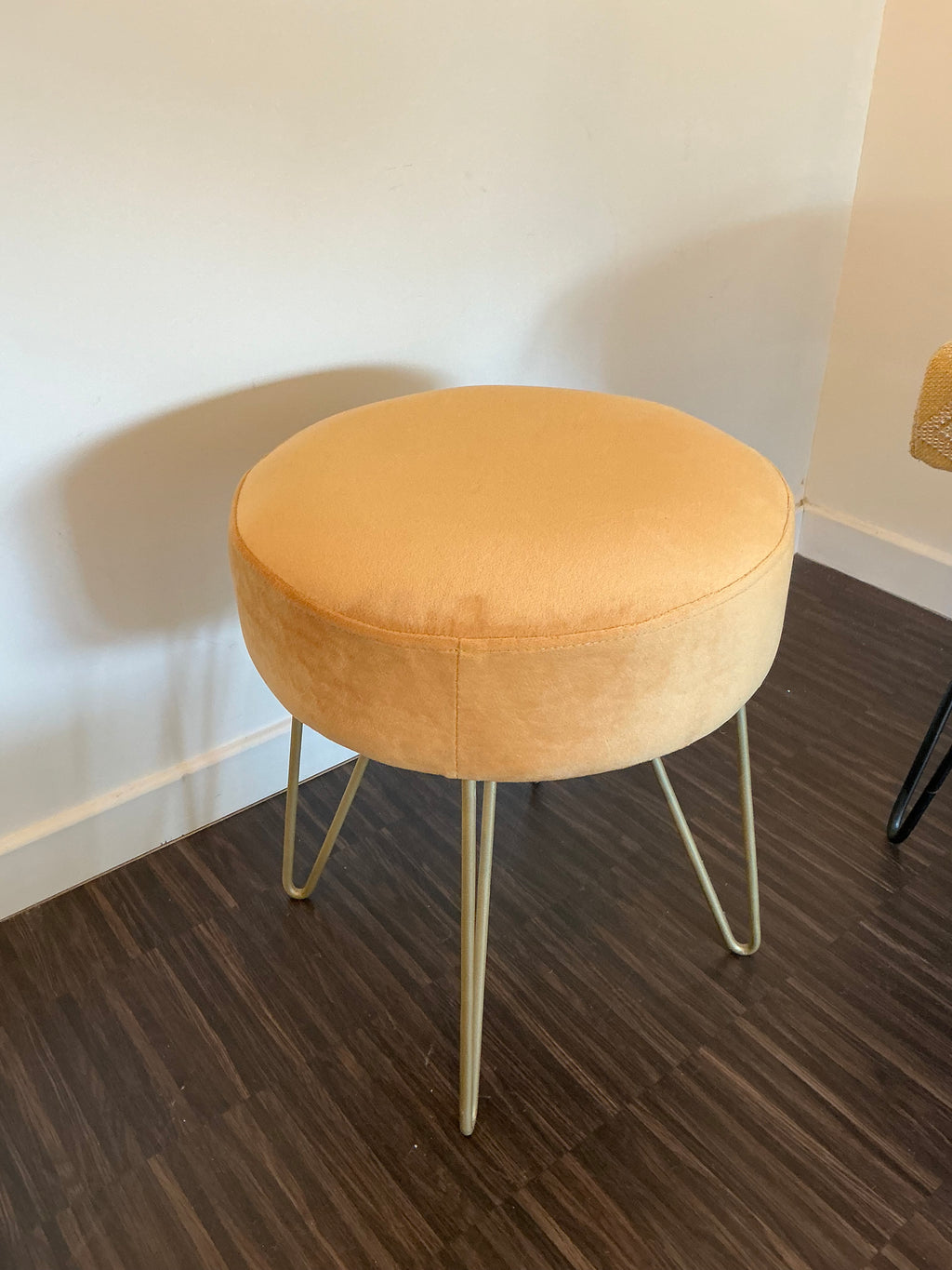 Table d'appoint verte ou jaune
