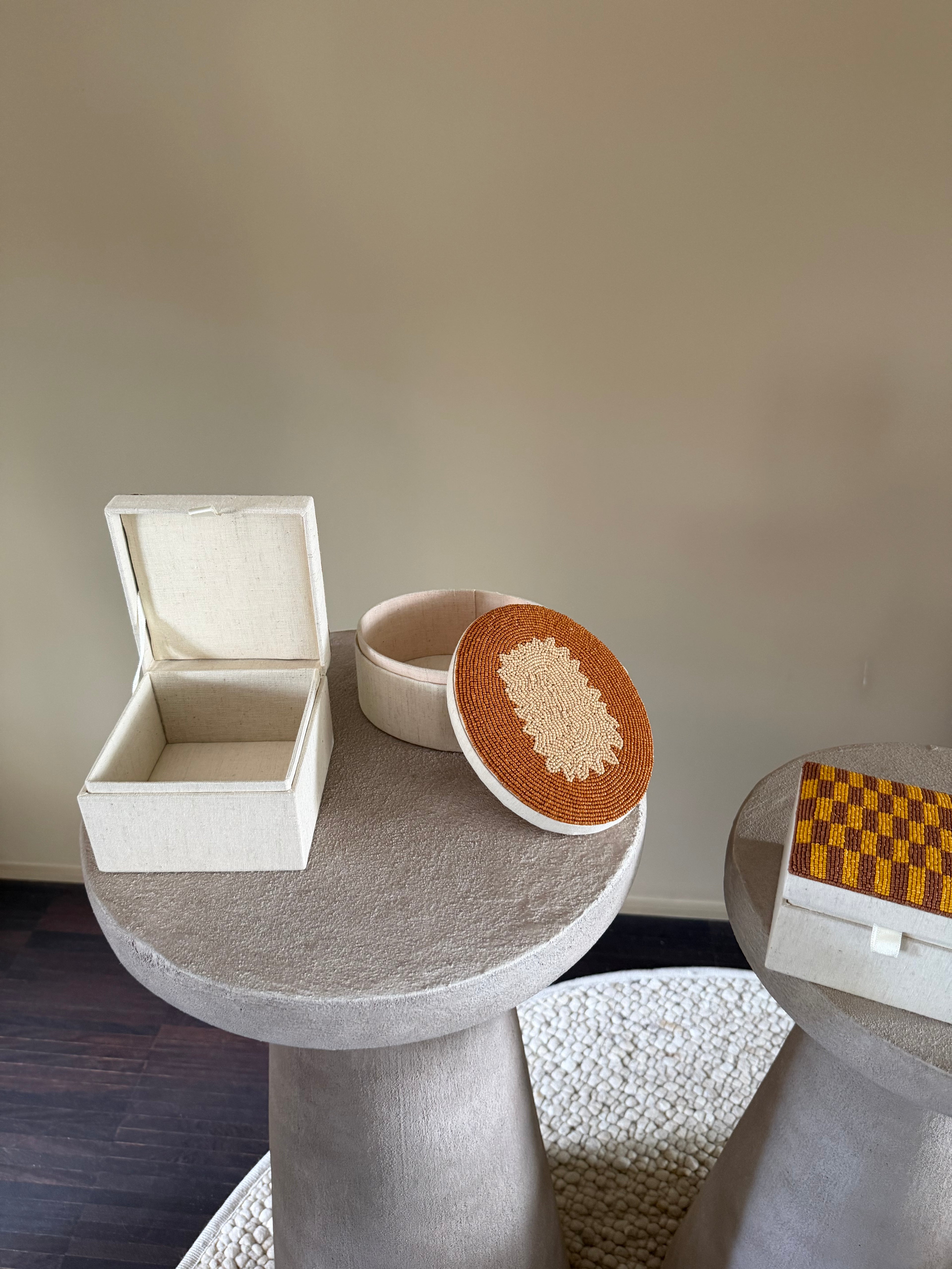 Pearl decorative storage boxes