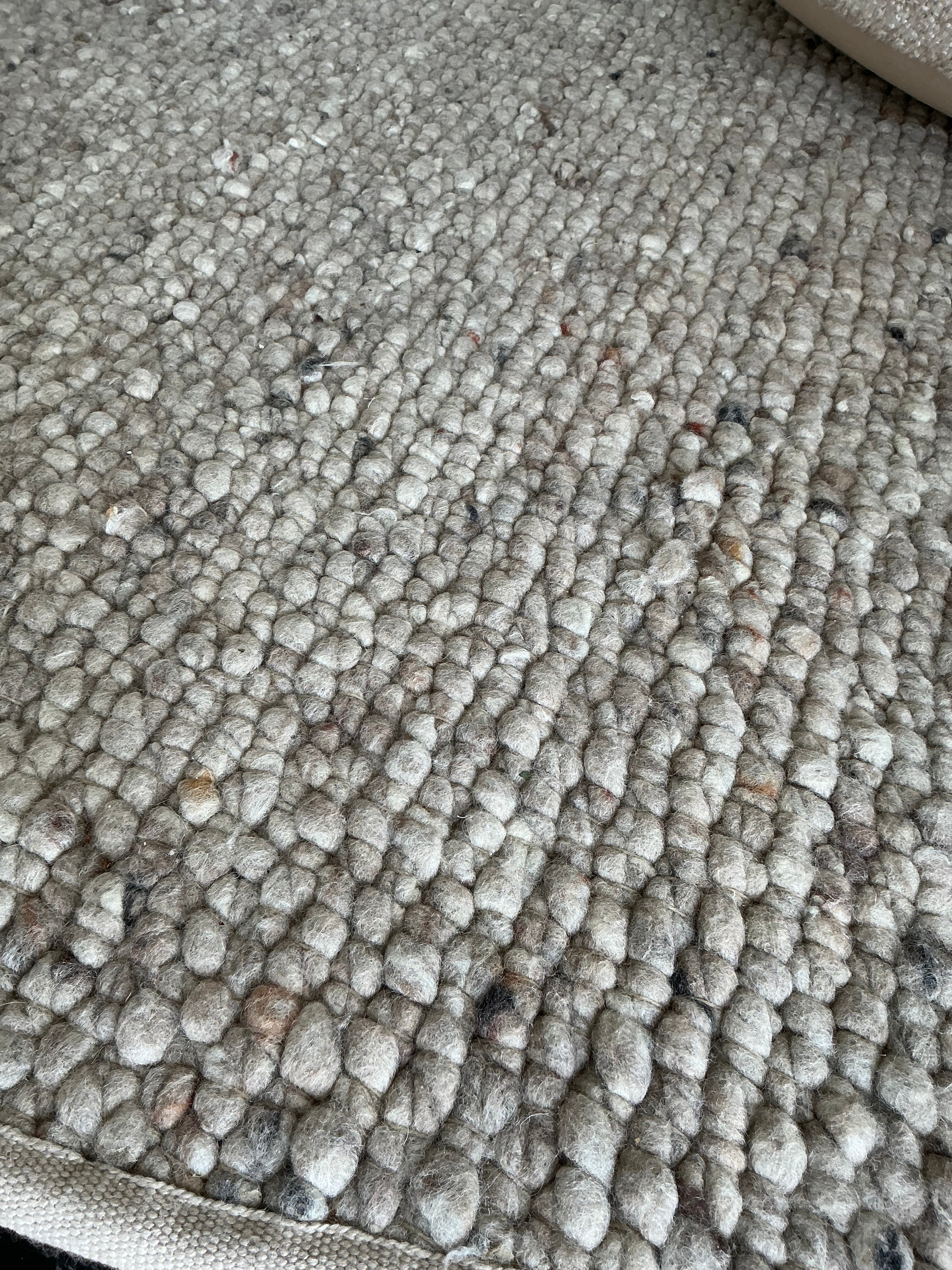 Round soft rug