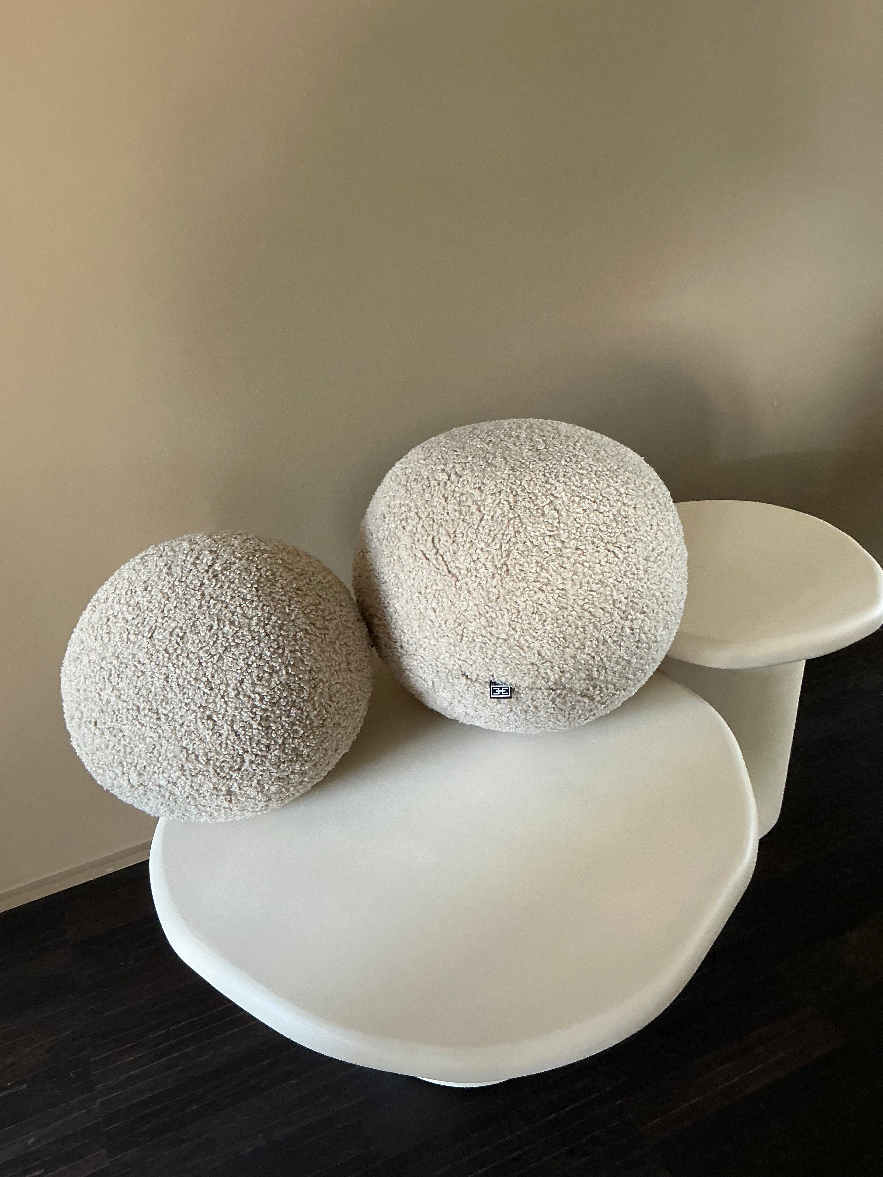 Soft round decorative balls (set of 2)