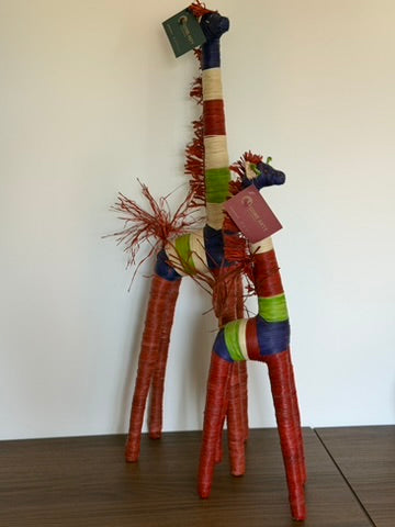 Decorative colorful giraffe (set of 2)